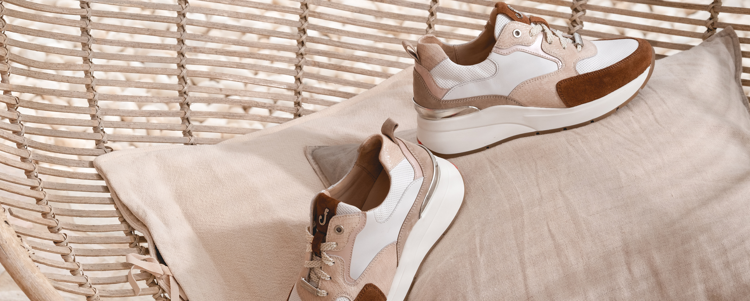 Header - Footnotes - Zomercollectie 202311