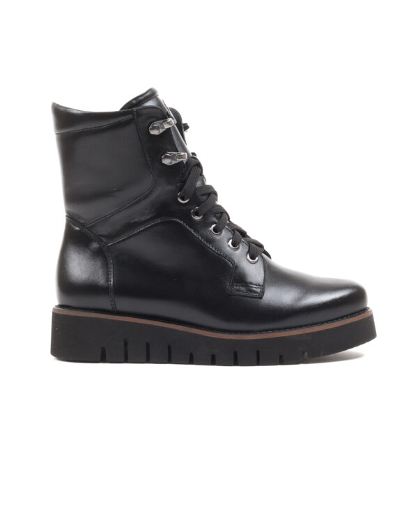 Livia 40.004.1010
